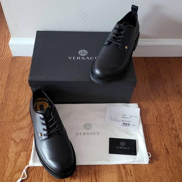 Versace Men's Black Leather Shoes - Picture 1 of 11